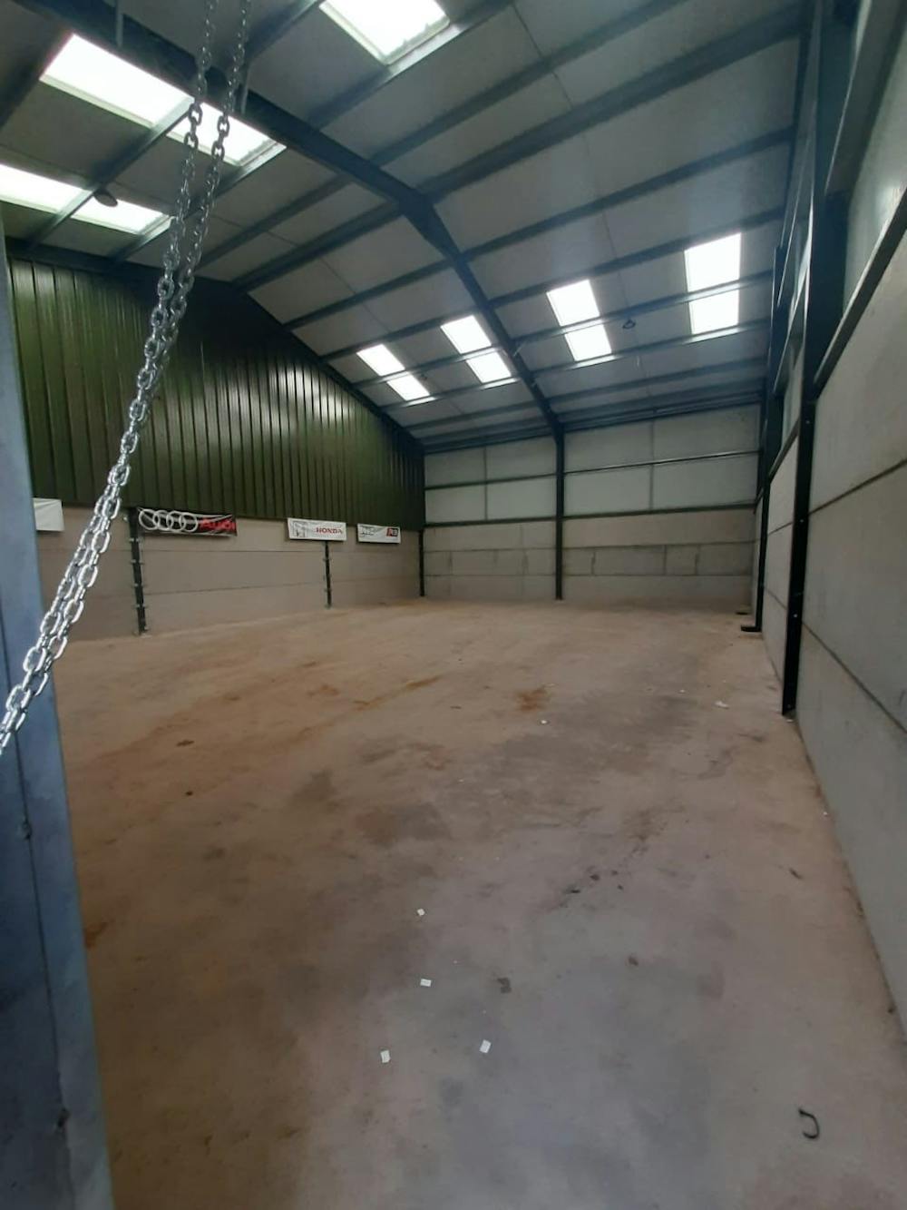 Unit 3 Meadleys Farm, Westbeech Road, Wolverhampton, Light Industrial To Let - 3