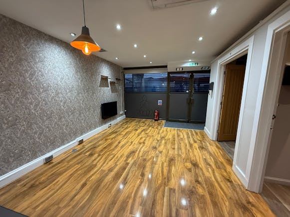 49 High Street, Canvey Island, Retail To Let - WhatsApp Image 2026-01-08 at 17.44.43.jpeg