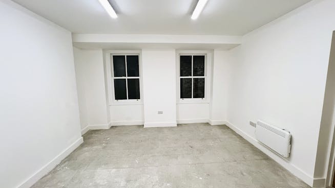 3 Paddington Street, London, Retail To Let - 3 Paddington Street London W1U 5QD  basement 1.JPEG