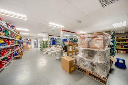 Unit 6, London, Industrial To Let - 13735496690b46b56c312.jpg