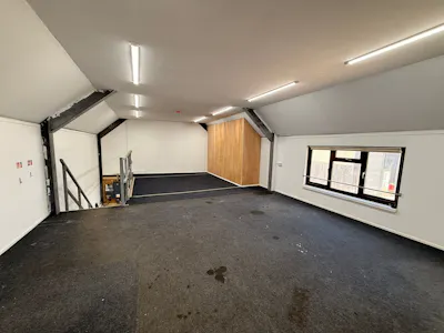 Clearfields Farm, Aylesbury, Industrial / Industrial / Storage / Industrial / Warehouse / Workshops To Let - IMG-20260515-WA0015.jpg