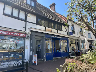 4A High Street, East Grinstead, Retail To Let - WEB IMG_0422.JPG