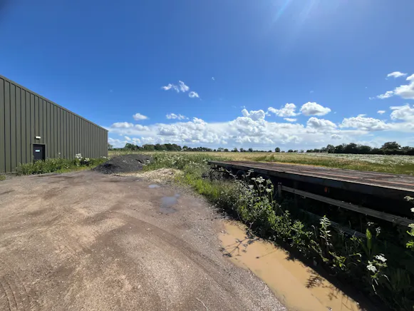 Unit 1 & Unit 2, Georges Farm, Buckingham, Industrial To Let - 20260609_142656653_iOS.jpg