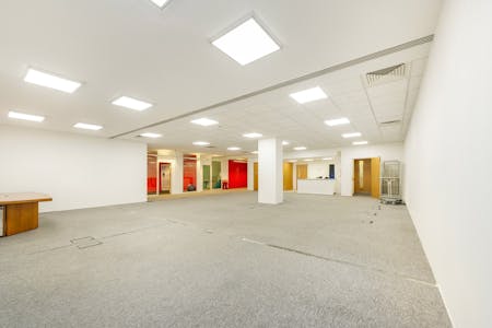 Kings Studios, London, Office Lease Assignment - office 04.jpg