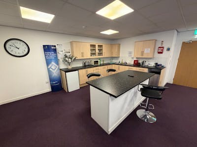 41 Phoenix Business Park, Birmingham, Industrial / Warehouse To Let - Photo 30-03-2026, 11 51 04.jpg