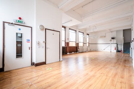 595-597 Commercial Road, London, Healthcare / Leisure / Office / Retail To Let - Commercial Rd 595597  Low Res 4.jpg