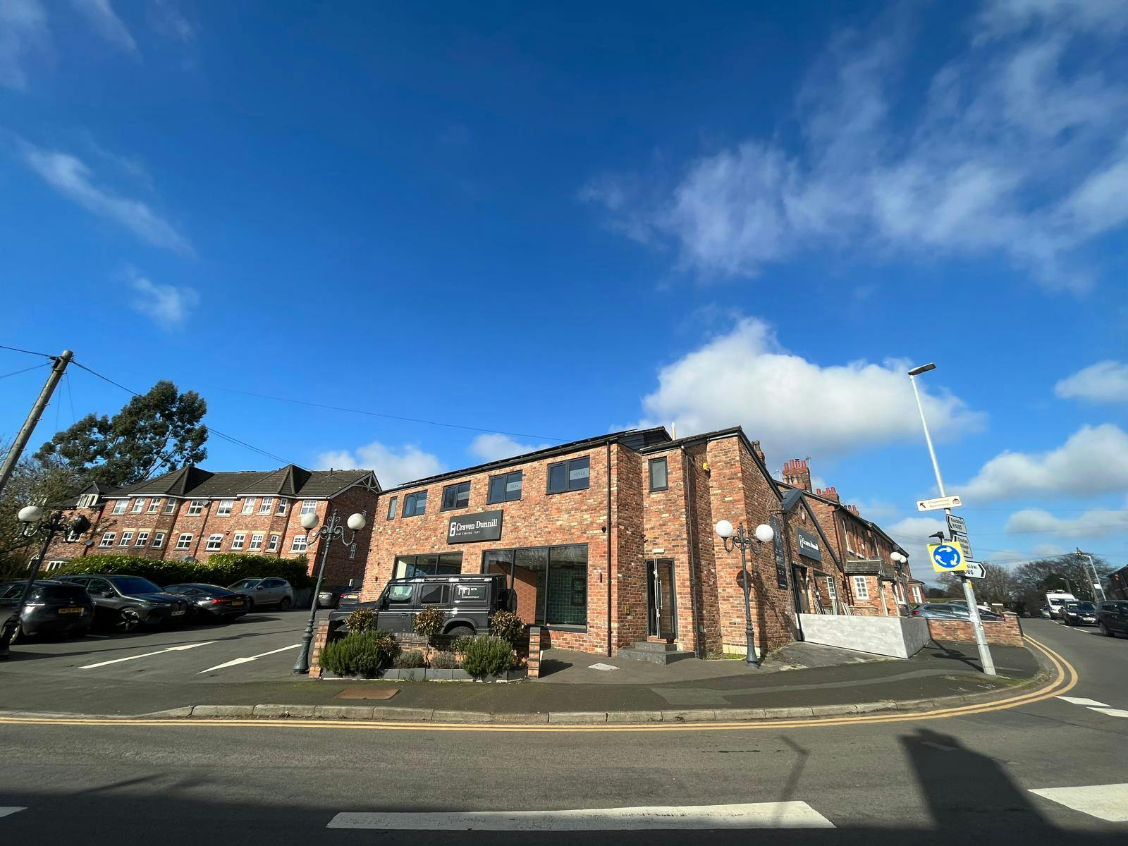 Brook Lane Corner, Knutsford Road, Alderley Edge, Leisure / Offices / Retail To Let - PHOTO20250811115315 6.jpg