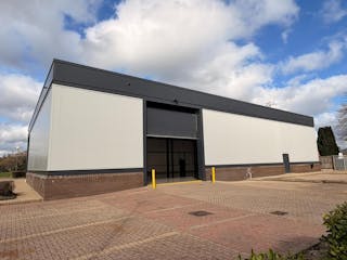 Unit 5 Monkton Park, Farnham Trading Estate, Farnham, Industrial / Warehouse To Let - WhatsApp Image 2026-02-24 at 11.55.21.jpeg