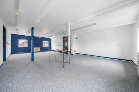 Unit 7, Clover House, Sleaford, Office To Let - 16BOC160036_10.jpg