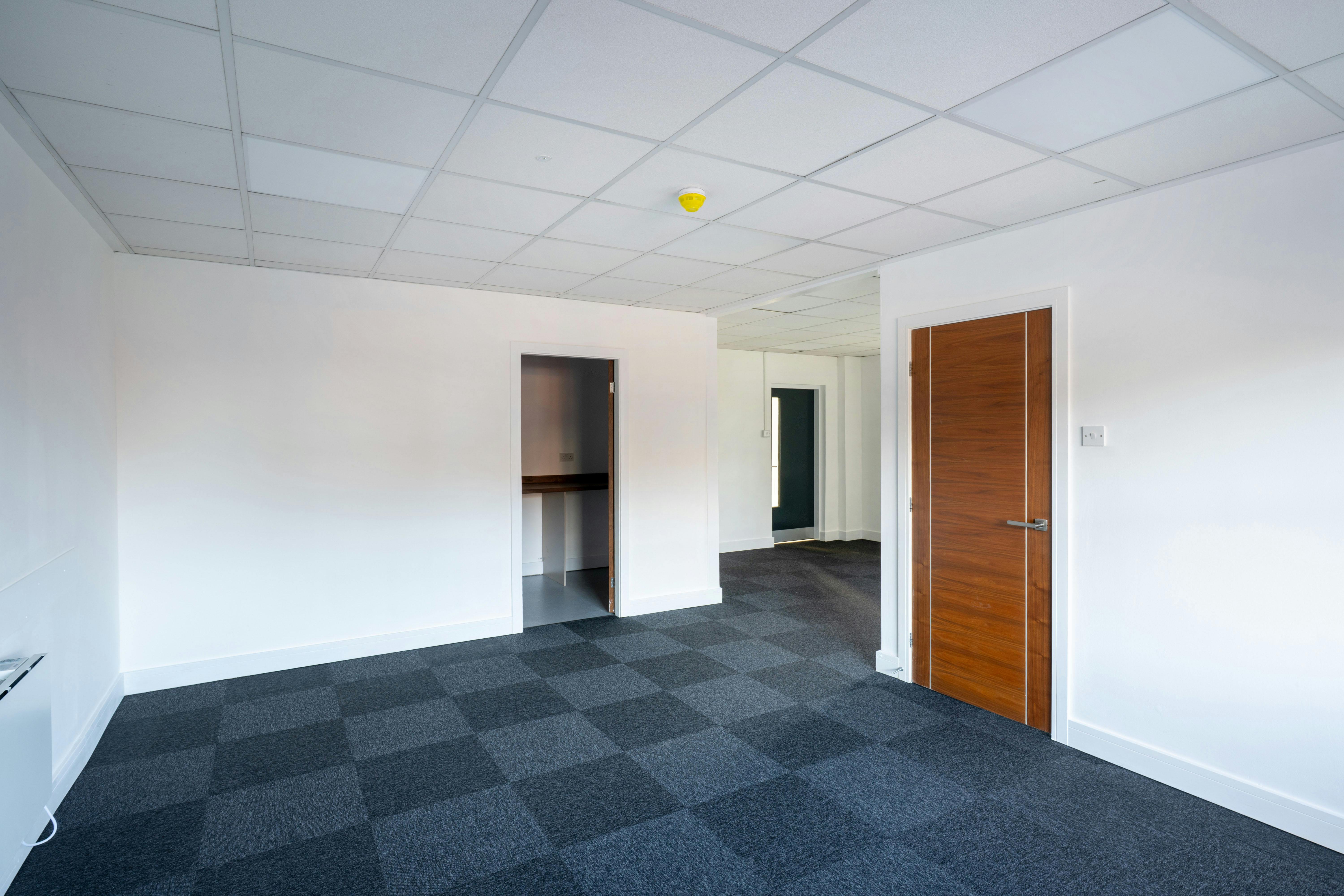 Unit 4 & 11, York North, Goose Lane, Sutton-On-The-Forest, York, North Yorkshire, YO61 1ET