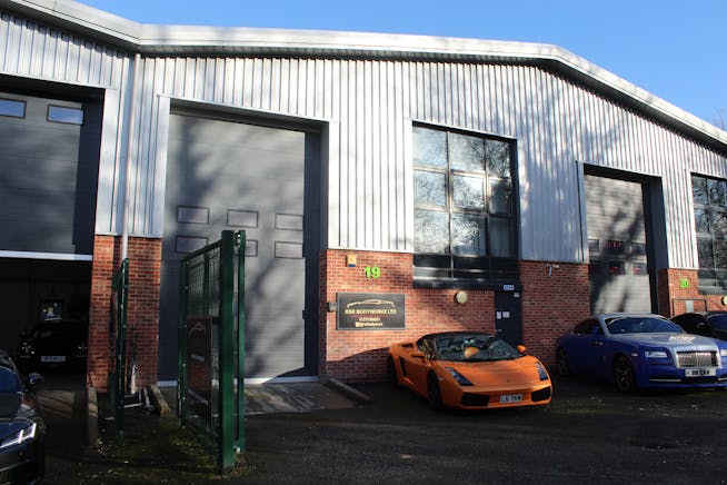 Unit 19 Riverside Business Park, Harlow, Industrial To Let - IMG_0730.JPG