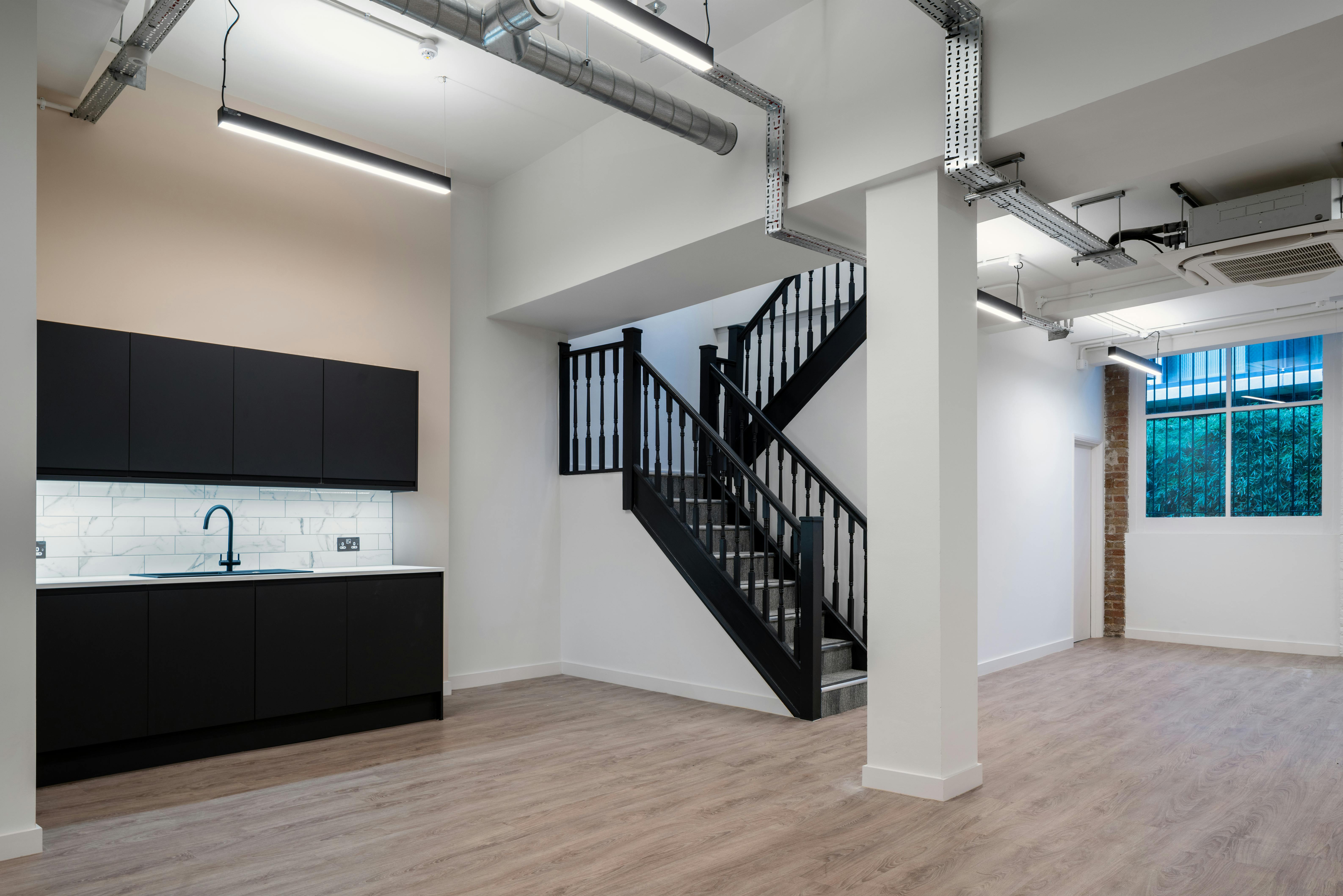 71a Leonard Street <span>EC2A</span>