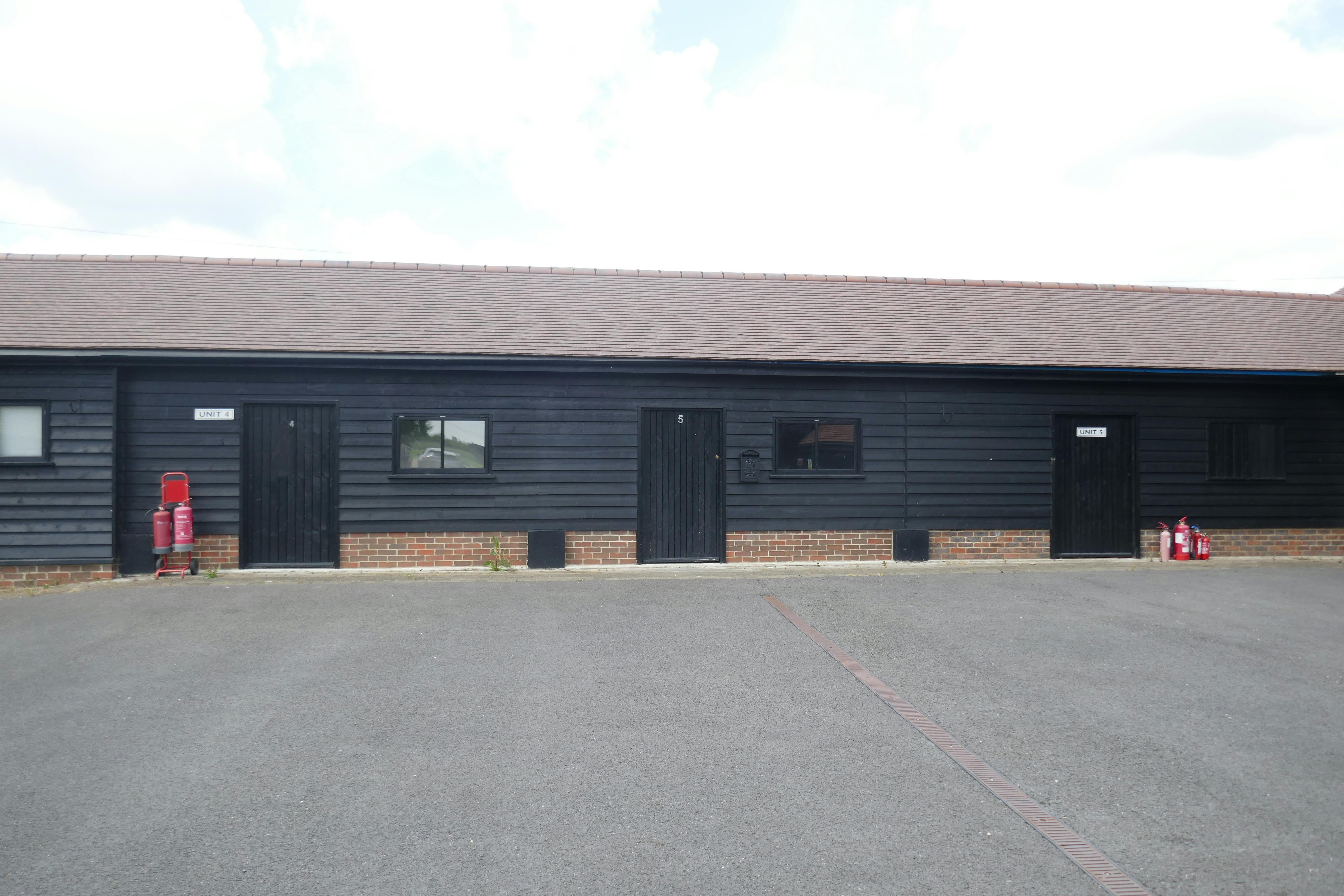 Units 4 & 5, Crumps Farm, Sawbridgeworth, Offices / Other To Let - P1020947.JPG