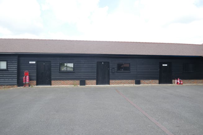 Units 4 & 5, Crumps Farm, Sawbridgeworth, Offices / Other To Let - P1020947.JPG