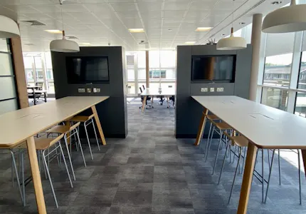 3rd Floor, St Johns House, Crawley, Office Lease Assignment - Image 12