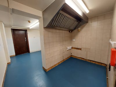 Unit 3, Beehive Farm, Lullington Road, Swadlincote, Leisure / Retail To Let - Image 2