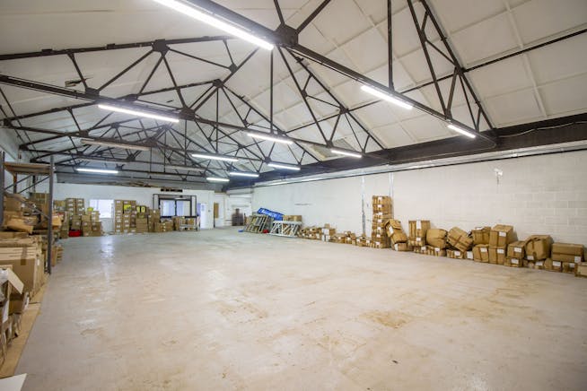 Unit 1, Braintree House, Ruislip, Industrial / Warehouse To Let - 2.jpg