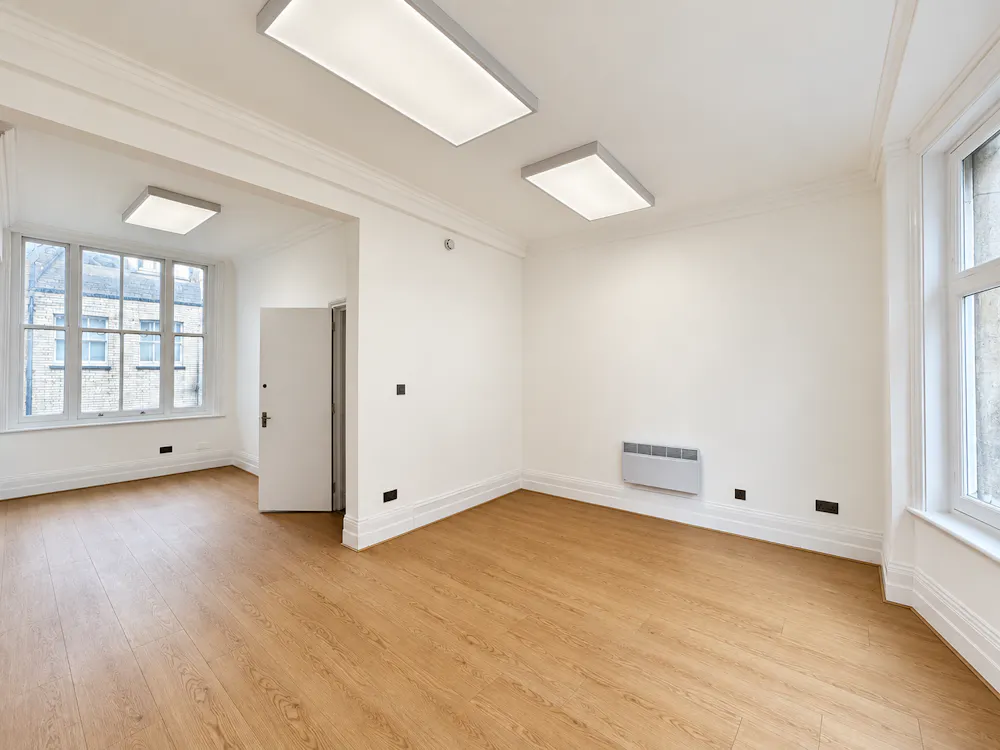 12 Great Castle Street (1st Floor) - 2.png