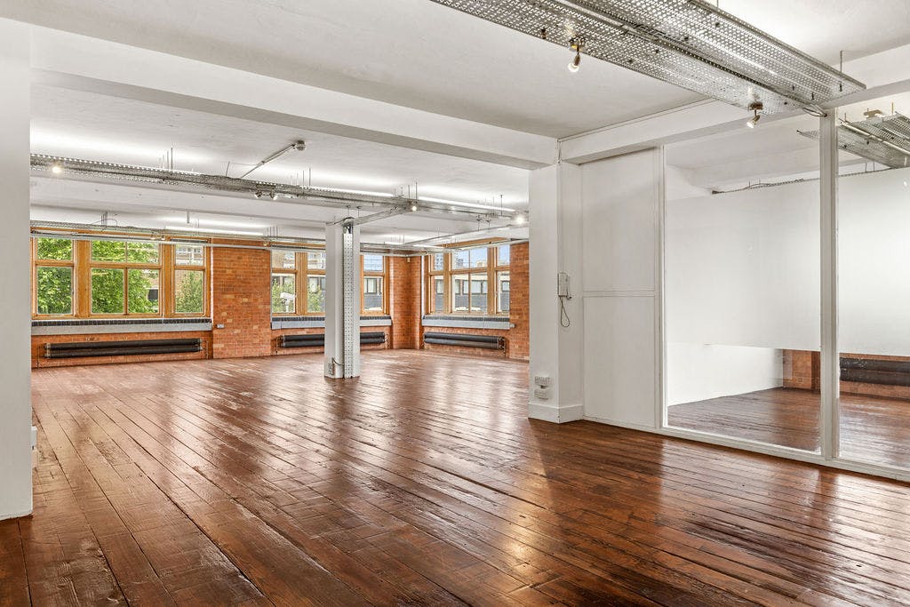 138 Kingsland Road <span>E2</span>
