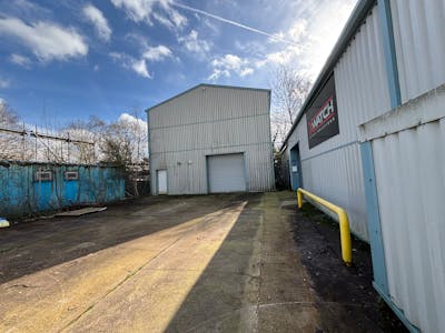 Unit C & D, Avondale Business Park, Cwmbran, Industrial To Let - IMG_6796.jpeg