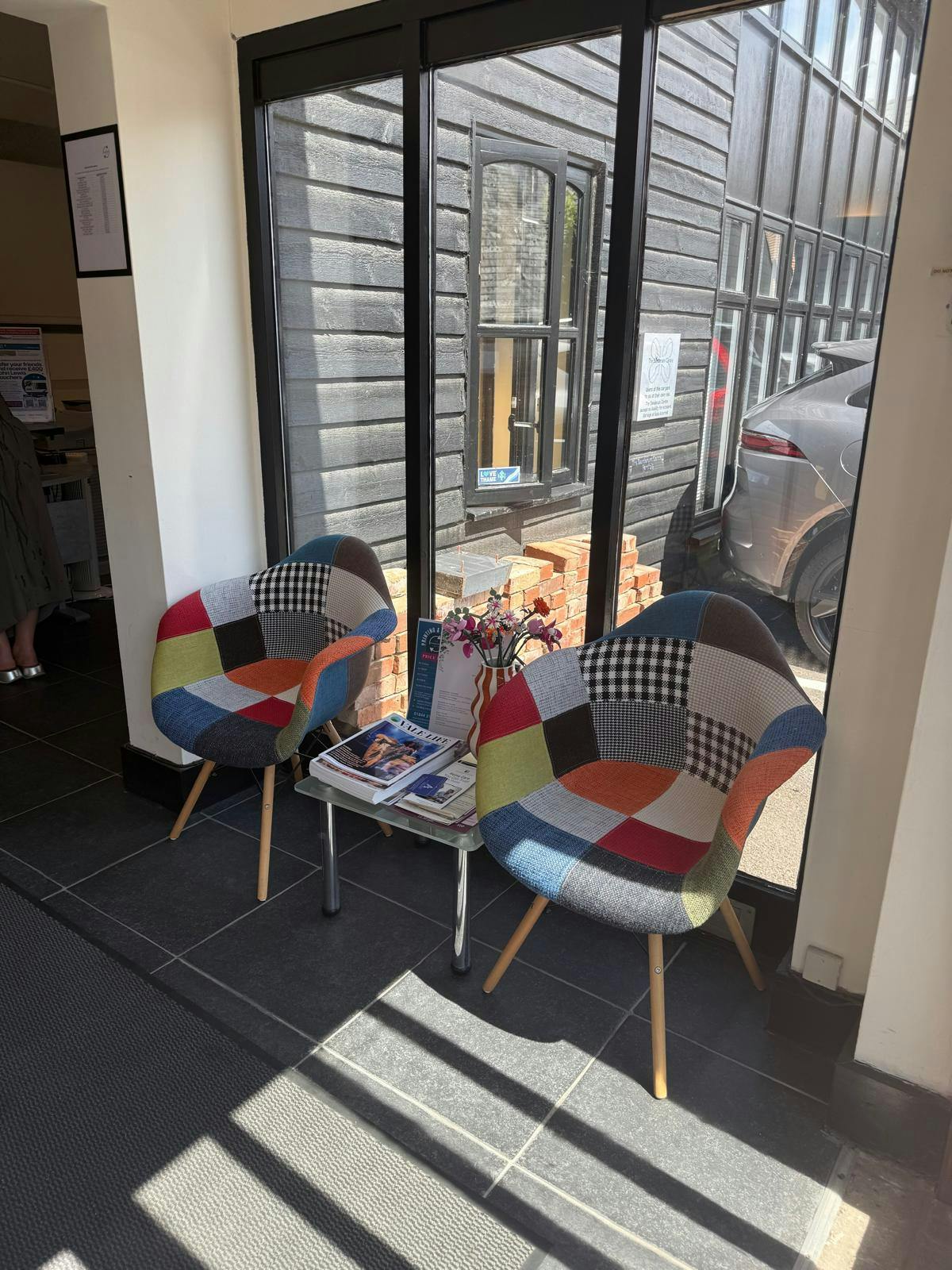 Sanderum Centre, 30A Upper High Street, Thame, Office To Let - Reception Area.jpg