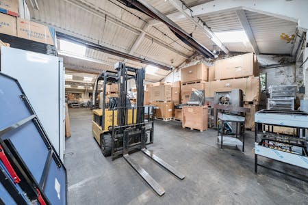 1 Golden Crescent, Hayes, Industrial/Logistics For Sale - 1248383 2.jpg
