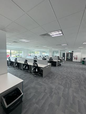 Part ground floor - Donington Court, Pegasus Business Park, Derbyshire, Office To Let - IMG_3729.JPEG