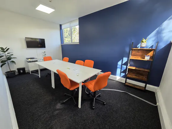 Unit 8, A&B, 327 Southchurch Road, Southend-On-Sea, Office To Let - WhatsApp Image 2026-04-07 at 12.00.30.jpeg