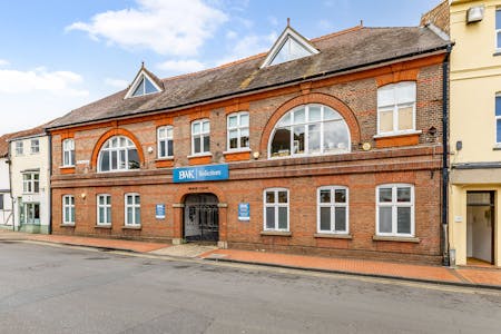1-2 Broadway Court, Chesham, Office To Let / For Sale - 108313_1 Broadway Court High Street  (10).jpg