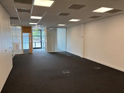 Edinburgh House, St. John's Innovation Park, Cambridge, Laboratory / Office To Let - Suite 1.jpg