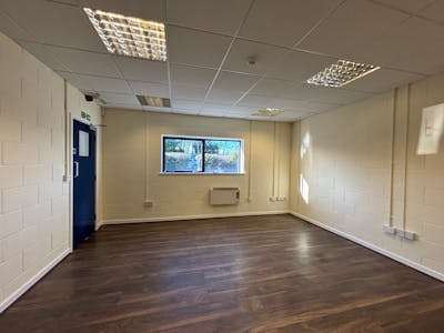 Unit K6, South Point Industrial Estate, Cardiff, Industrial To Let - K6 11.jpg