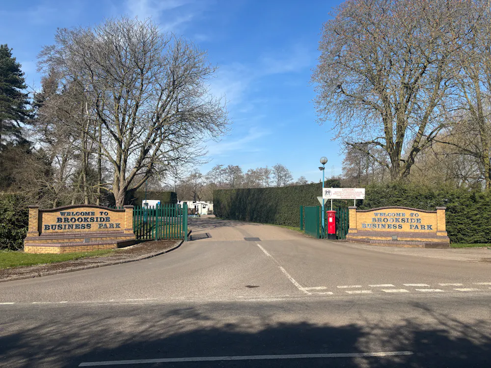 Brookside House, Stone, Industrial / Office / Serviced Office To Let - Park Entrance