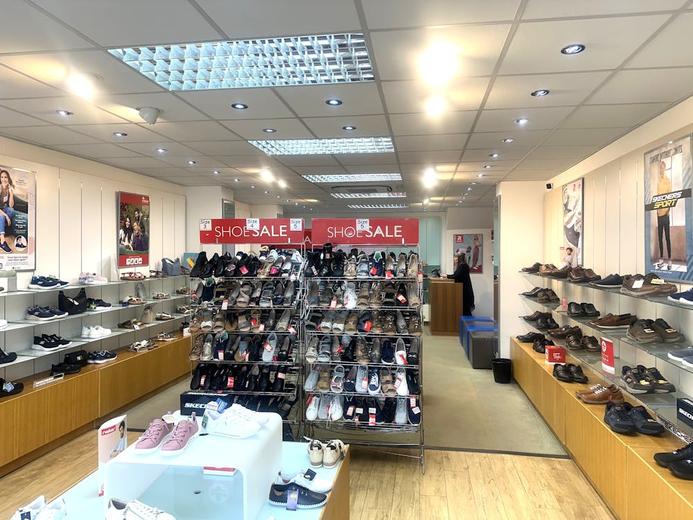 24 Talisman Square, Kenilworth, Retail To Let - IMG_6081.JPG