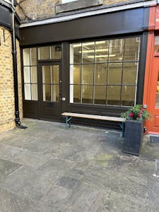 31 Smiths Court, London, Retail To Let - IMG_0868.jpg