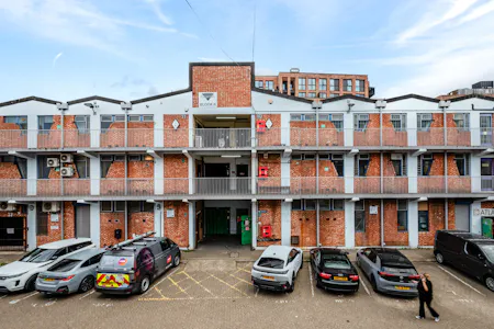 Unit 8 Bayford Street Industrial Centre, London, Industrial / Office To Let - Bayford St Bus' Centre U8 - Low Res 2.jpg