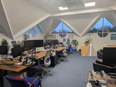 St. Thomas Court, 39 Epsom Road, Guildford, Office To Let - PXL_20251110_162418753.jpg