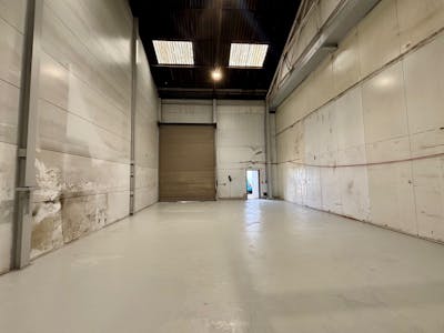 Unit 4A, Wentloog Buildings, Cardiff, Industrial To Let - 4A Wentloog 04.jpg
