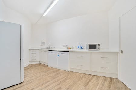 Charterhouse Building, 13 Clerkenwell Road, London, Investment / Office For Sale - 13704971068f22b3bc5fd1ARW1.jpg