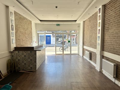 112 Askew Road, London, Restaurant / Retail To Let - B18F033AF87A496EAAAD0C2FC12472F0.jpeg