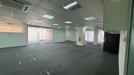Showroom / Office Space, Bait Al Falaj, Darsite, Office To Let - Ruwi 700 sqm  25.jpeg