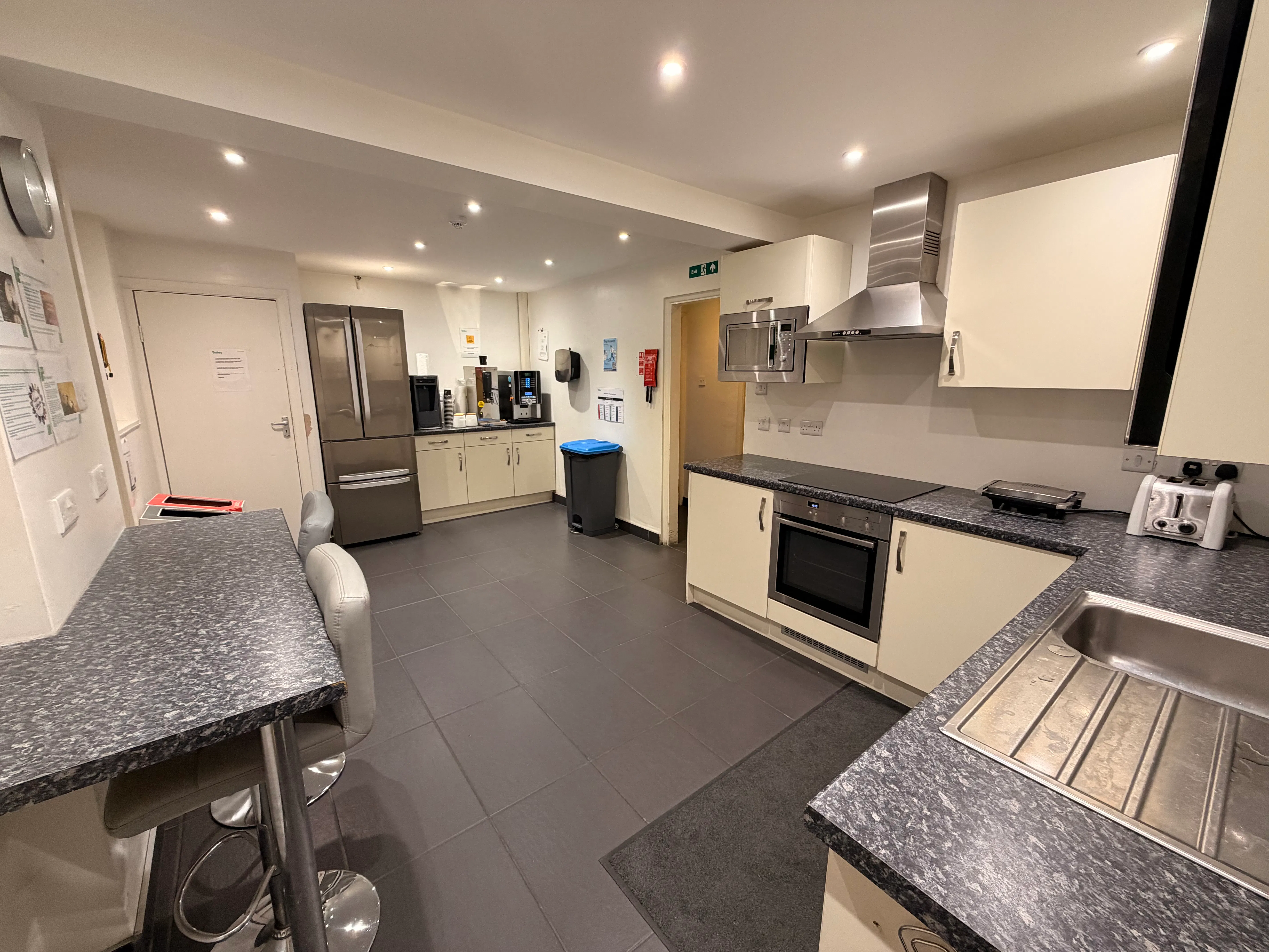 Part Unit 2 Blatchford Close, Horsham, Industrial To Let - IMG_8543.jpeg