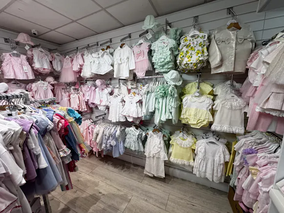 Bubbles Childrenswear, 136 Merry Street, Motherwell For Sale - IMG_7267.jpg