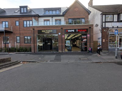 Unit 1, 302 Woodham Lane, New Haw Addlestone, Investment / Retail For Sale - 1000004131.jpg