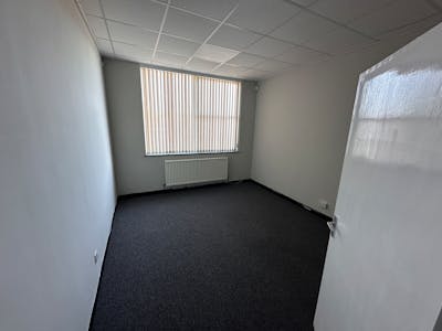 182 Church Street, Sheffield, Automotive / Distribution Warehouse / Industrial / Light Industrial / Trade Counter To Let - IMG_1839.JPG