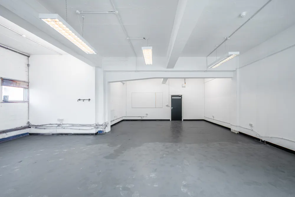 Unit 3 Markian House, 52-56 Pritchards Road, London, Office To Let - Markian Hse U3 - Low Res 4.jpg
