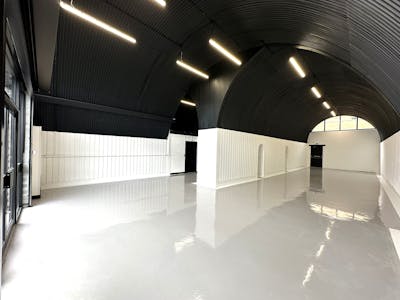 Alma Road, Windsor, Industrial / Leisure / Office / Retail To Let - IMG_2079.JPEG