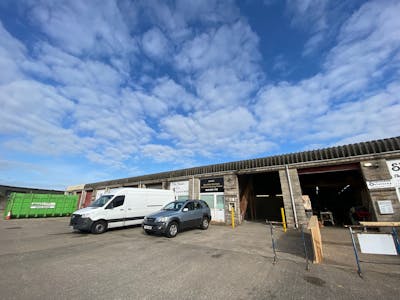 Unit 10 Endeavour Close, Port Talbot, Industrial To Let - 10 Endeavour 00.jpg