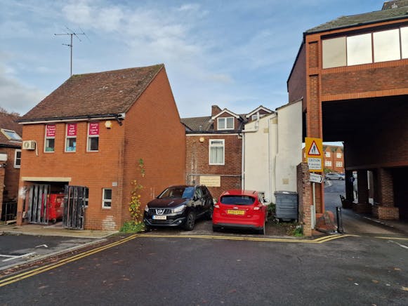 31 Church Street, Basingstoke, Retail For Sale - 20251112_143937.jpg