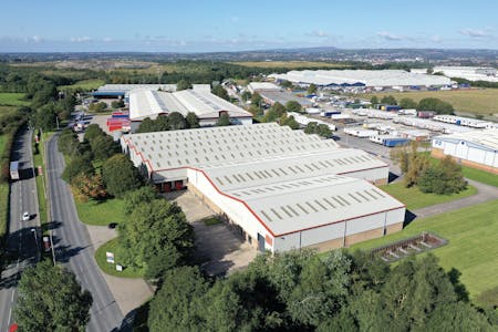 Unit M1, Heywood Distribution Park, Heywood, Industrial To Let - DJI_0569.jpg