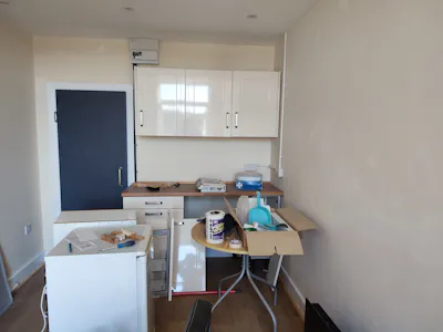 10 Mill Lane, Bromsgrove, Leisure / Retail For Sale - upstairs.jpg